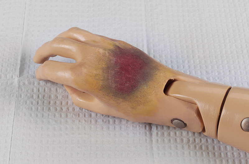 Komplet maski za simulaciju rana ili povreda, slika 2